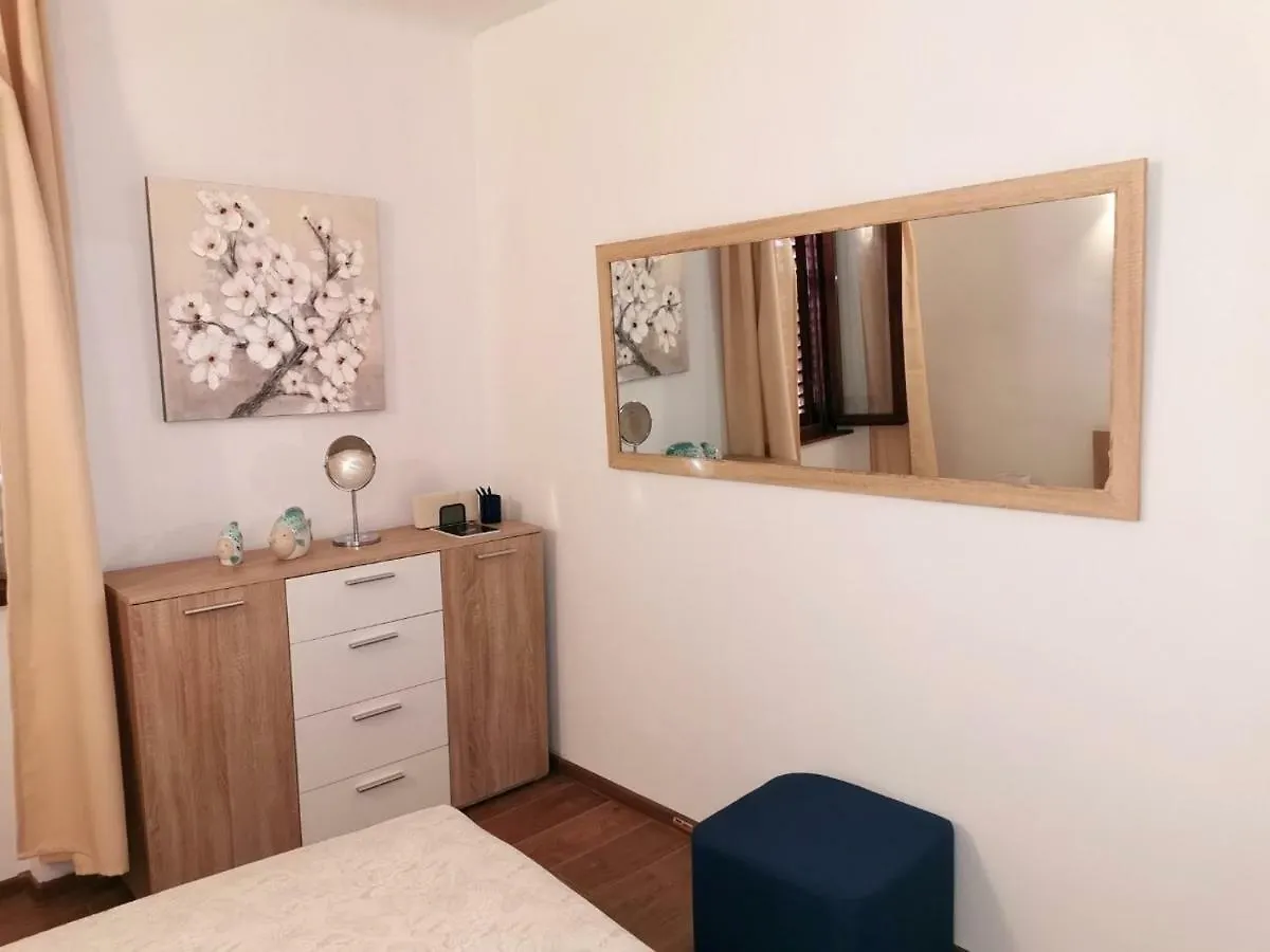A Charming One-Bedroom Apartment In The Heart Of 'Rovinj'